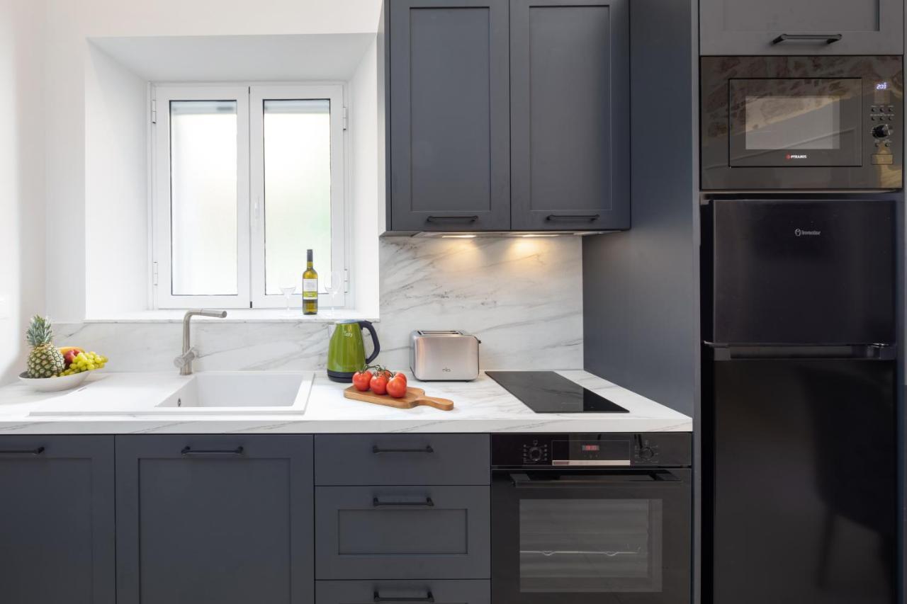 Modern-Vintage Old Town Suites Corfu  Luaran gambar