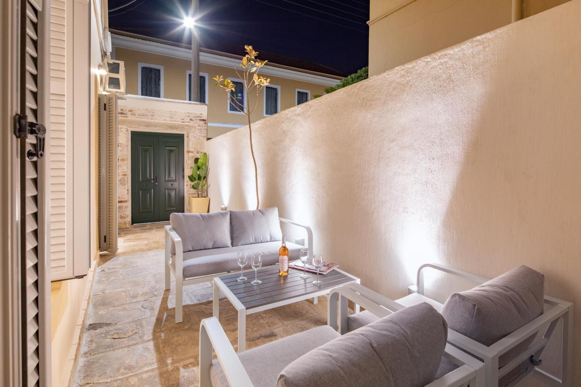 Modern-Vintage Old Town Suites Corfu  Luaran gambar